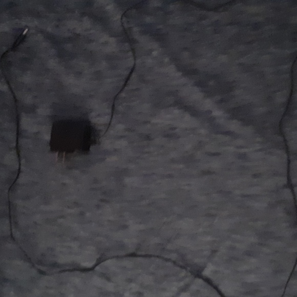 Digital alarm clock with a radio and chargeable colors - Picture 5 of 9